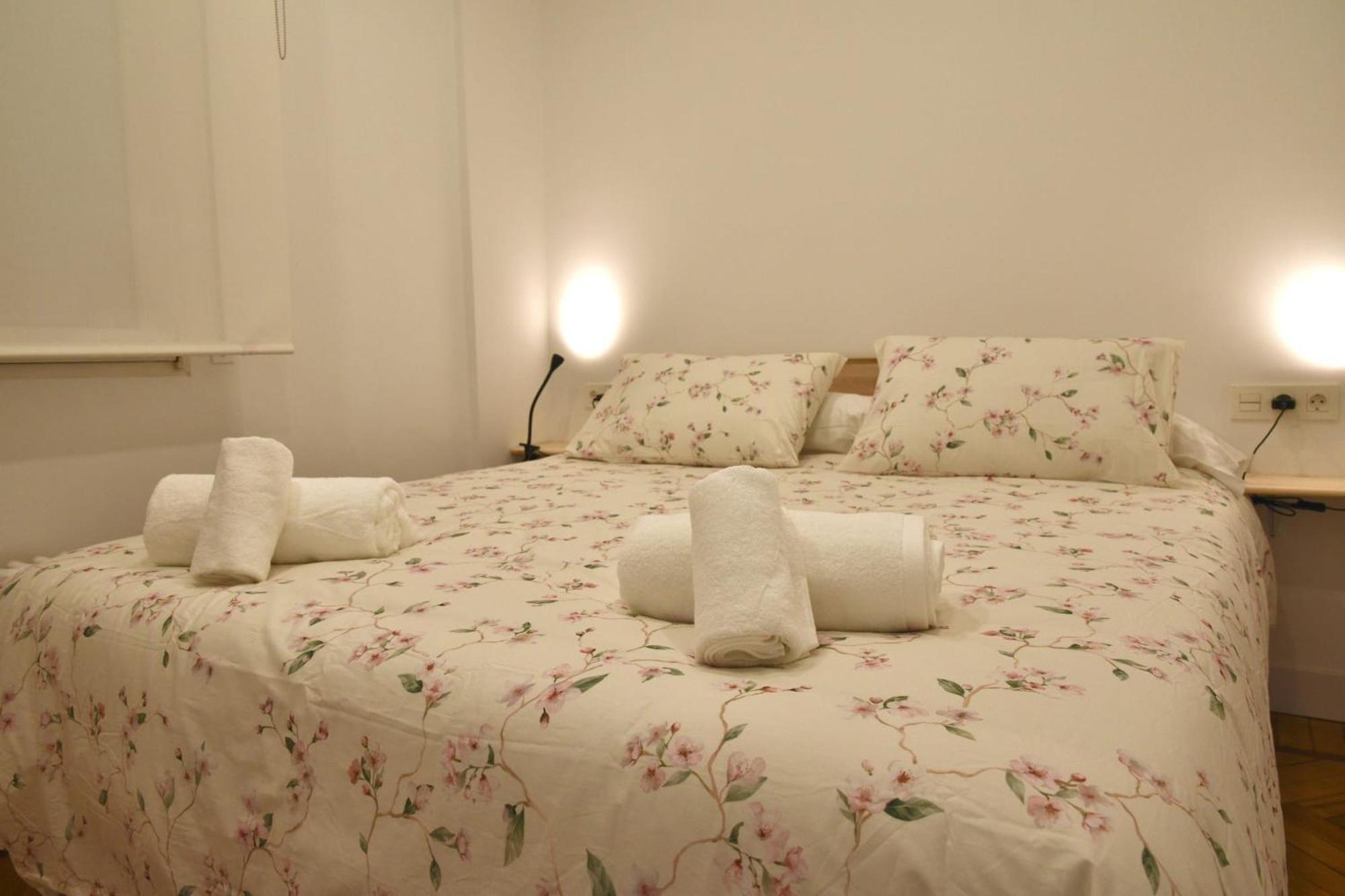 Atseden Bilbo Apartment Bilbao Bagian luar foto